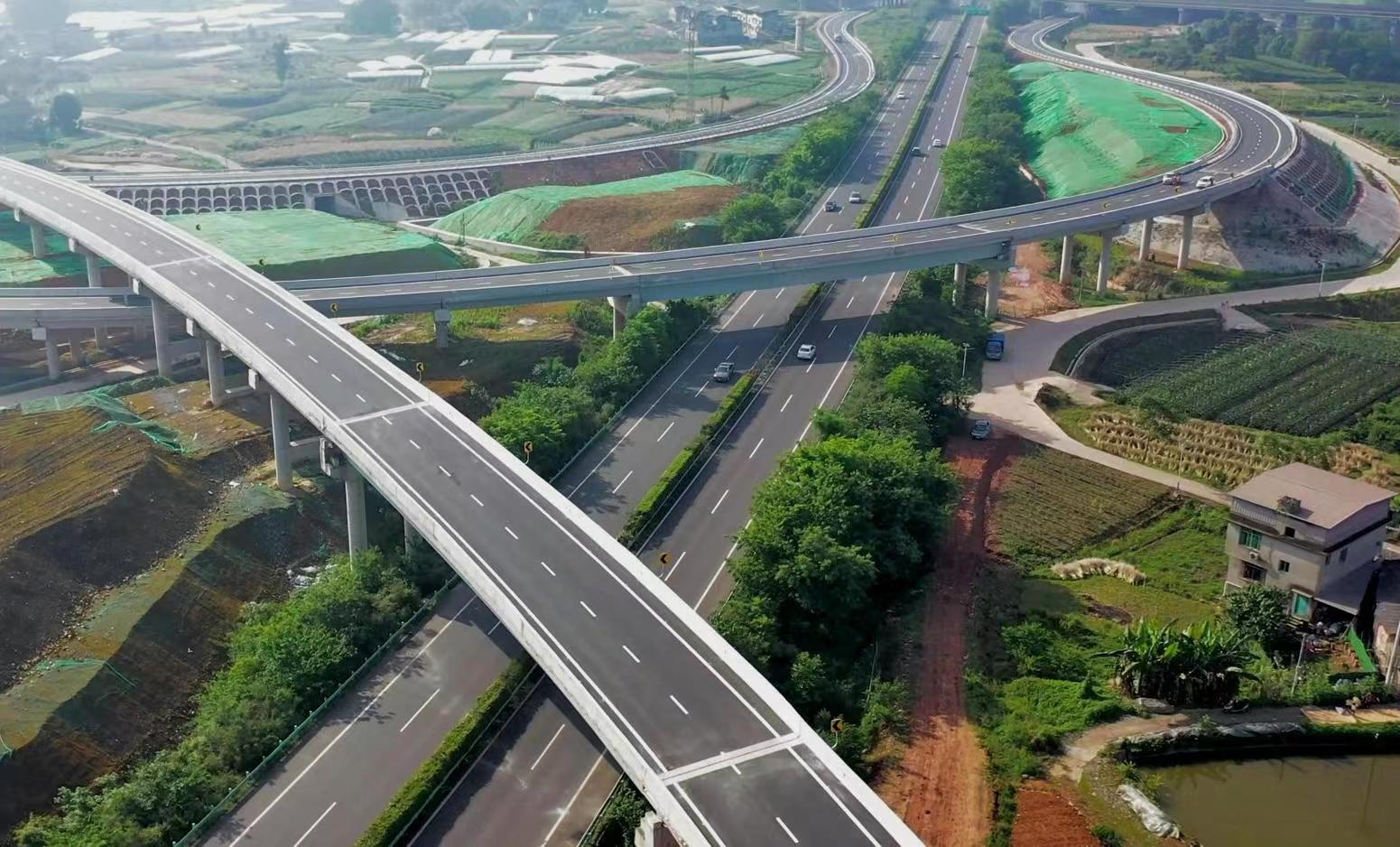 成乐高速扩容项目眉山至乐山段建成通车 2022年春运前可实现全线双向八车道通行|资讯频道_51网